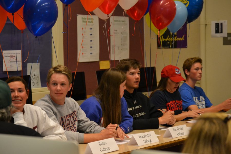 Athletes+sign+to+play+at+colleges