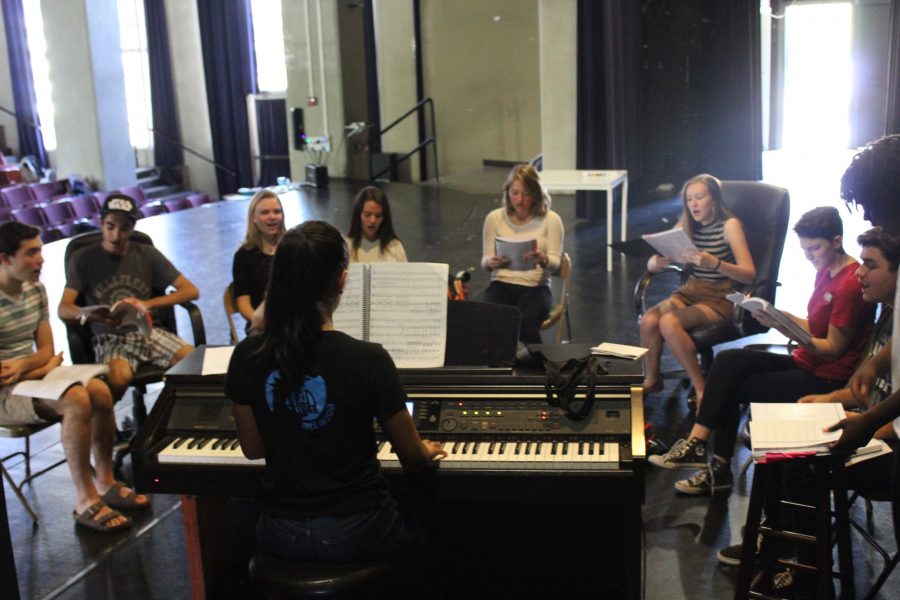 Acting prepares musical ‘The Drowsy Chaperone’