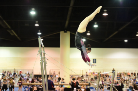 Dean Commits to Stanford for Gymnastics