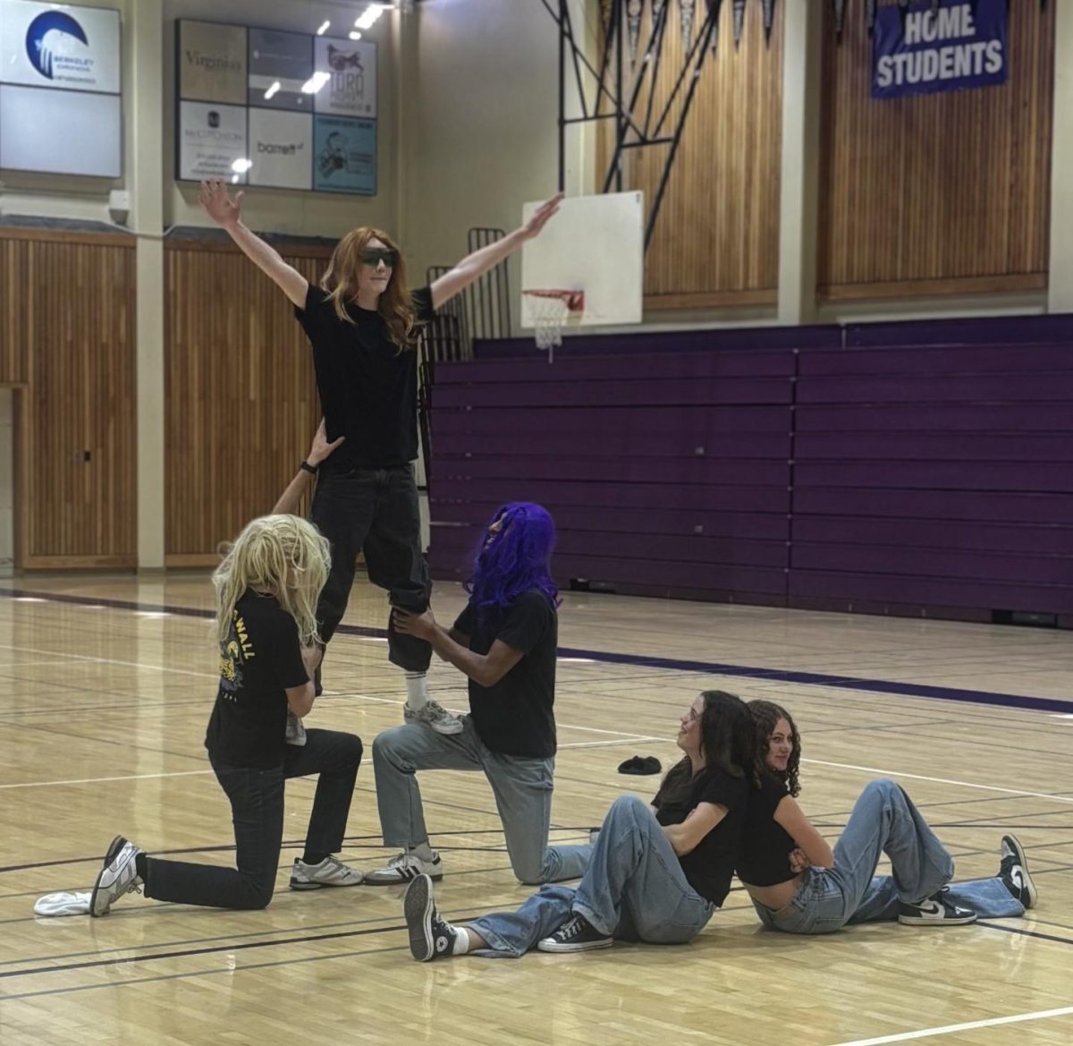 Dance P.E. Unit Keeps Students’ Creative Juices Flowing