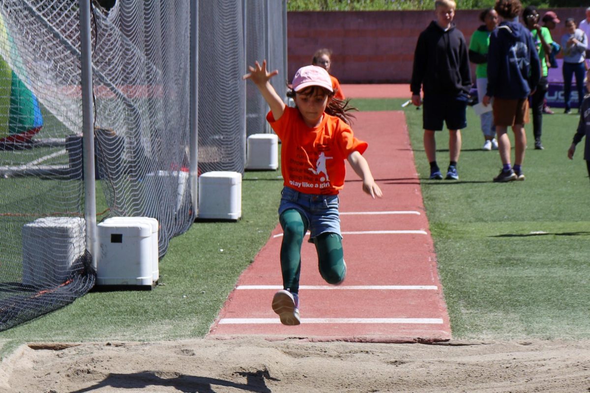 Play Like a Girl+ Scores Over 1,000 Attendees